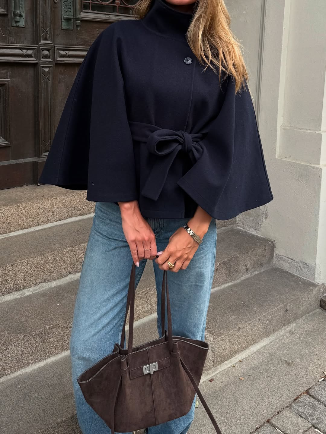 Soera Gianna Elegant High-Neck Belted Cape Jacket