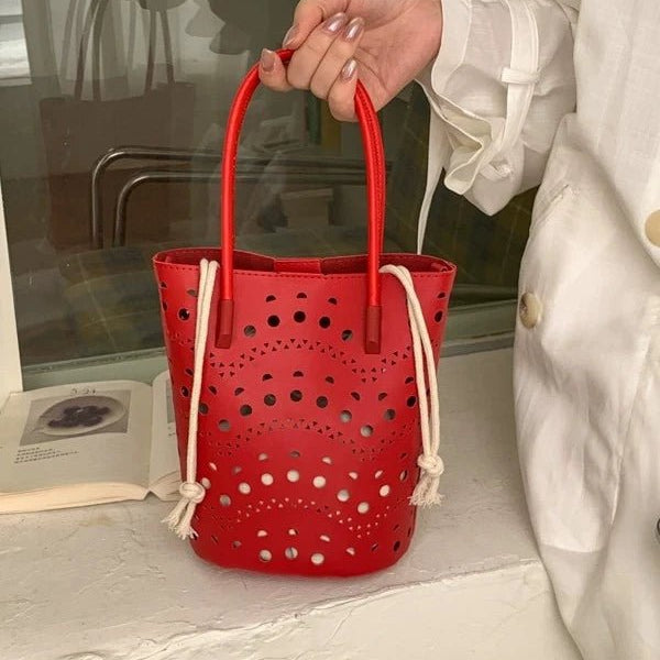 SOERA Margot Hollow-Out Bucket Bag - Bag - SOERA-067267-DEF-OS-97125 Red