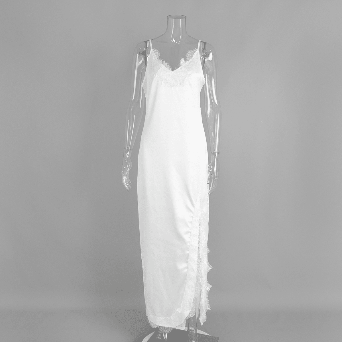 SOERA Beatrice Halter Lace Maxi Dress - Dresses - White XS