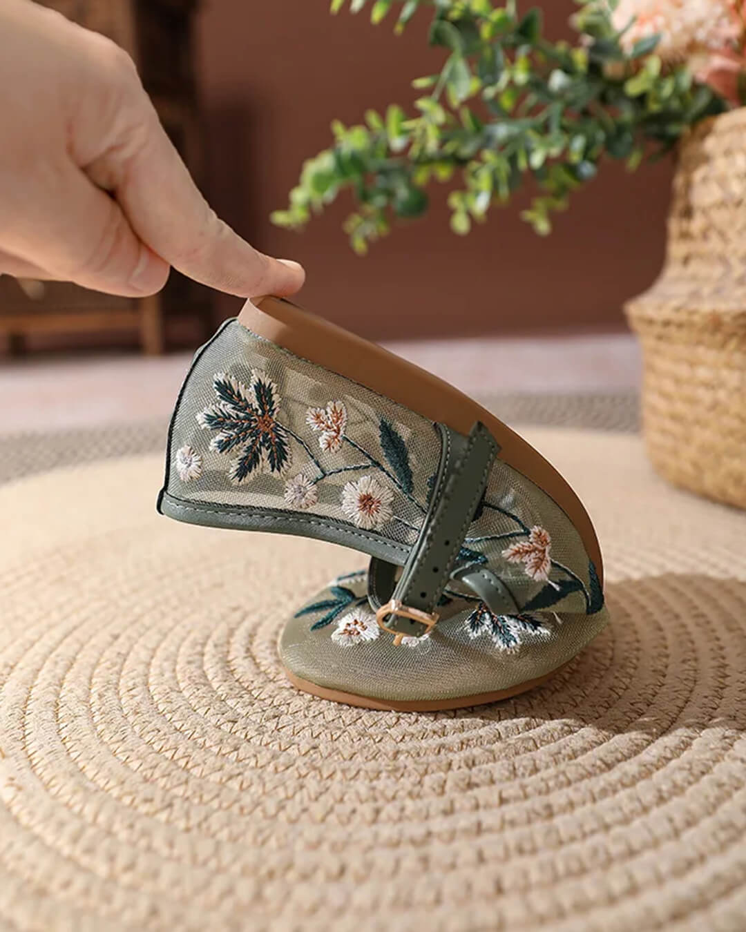 SOERA Leah Embroidered Ballet Flats - Shoes -  Green 41