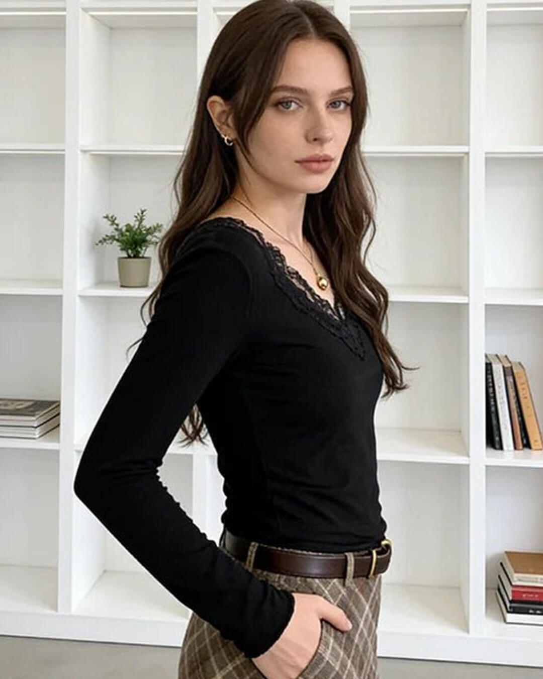 SOERA Aurora V - Neck Lace Top - Tops - 1005008474248113-;eM1764703454566511684 Black M